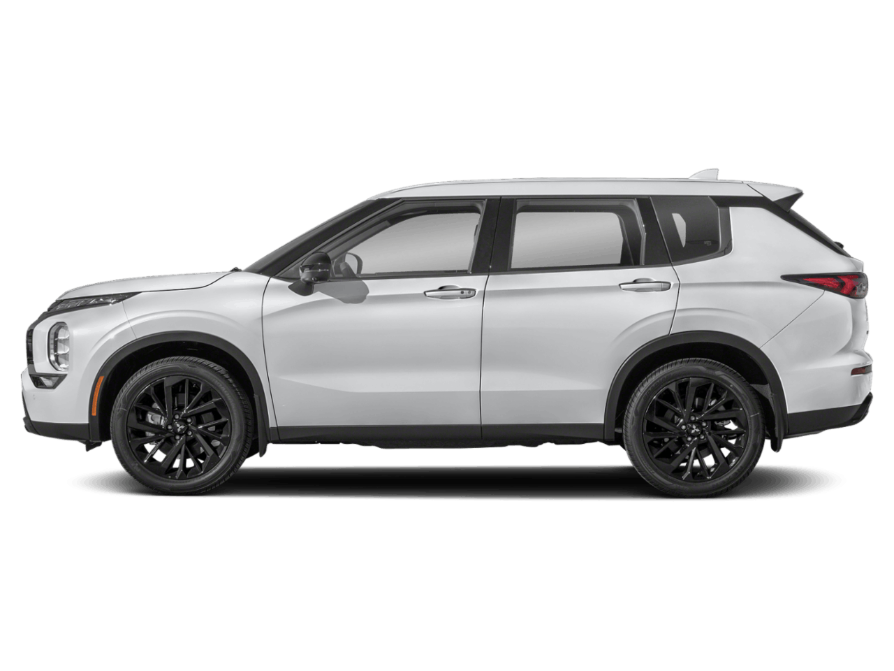 2023 Mitsubishi Outlander SE Black Edition's photo