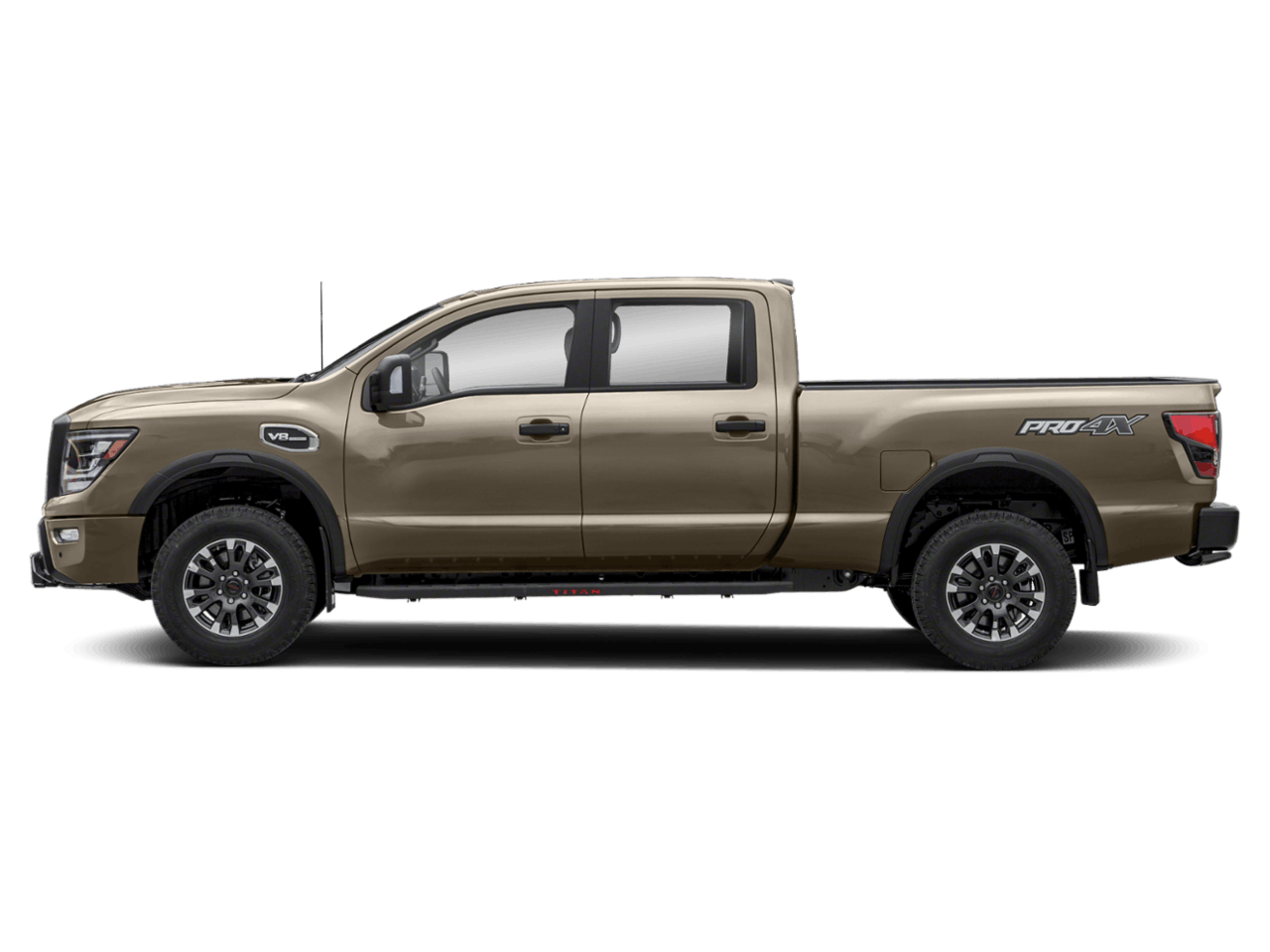 2021 Nissan Titan XD Pro-4X's photo