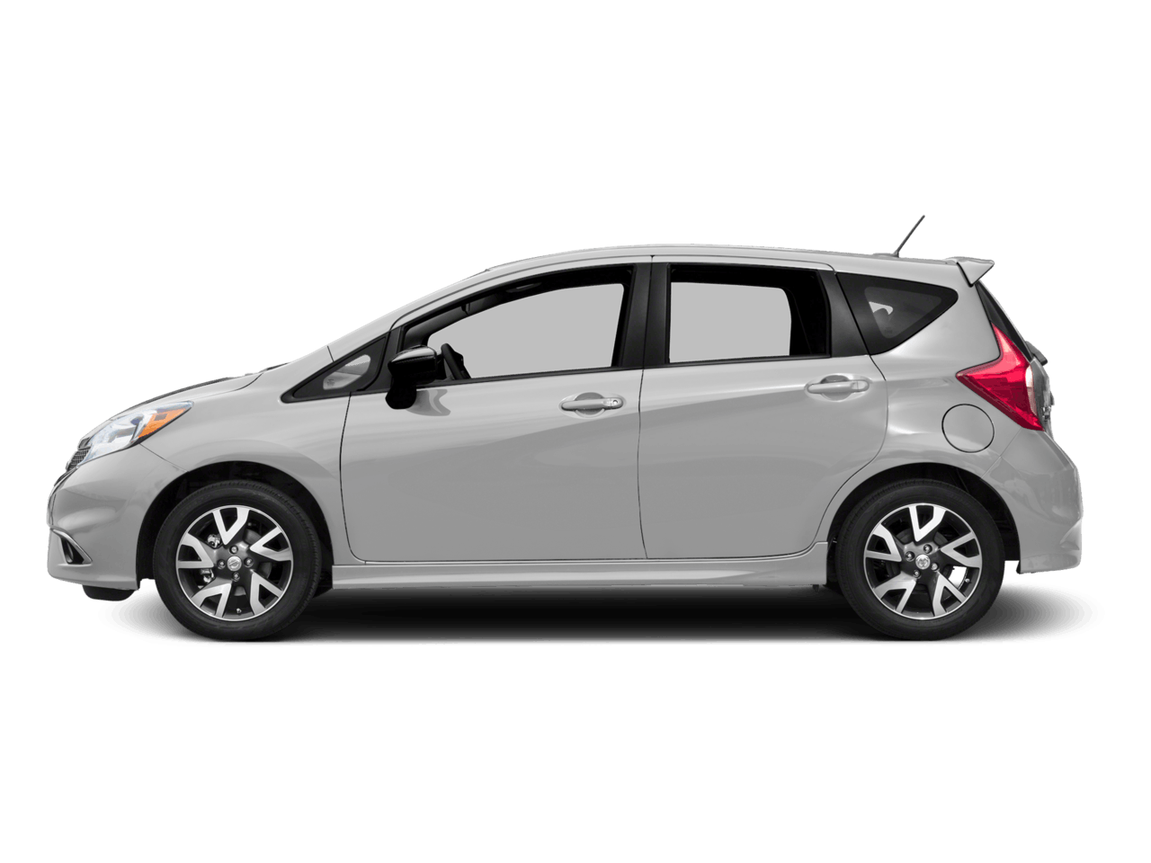 2016 Nissan Versa Note SR's photo