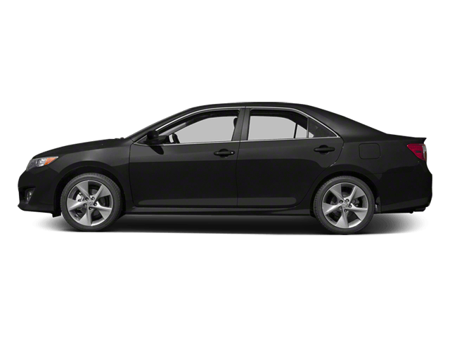 2013 Toyota Camry SE's photo