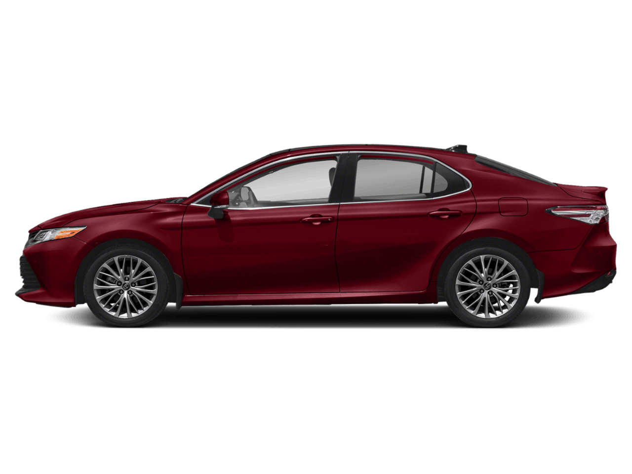 2018 Toyota Camry XLE's photo