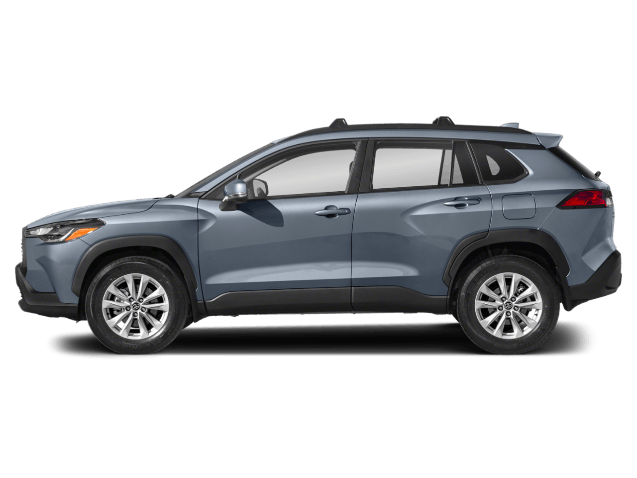 Used 2022 Toyota Corolla Cross LE with VIN 7MUCAAAG1NV016293 for sale in Northfield, Minnesota