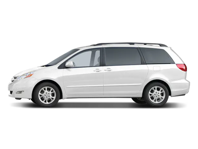 2010 Toyota Sienna LE AWD 7-Passenger's photo