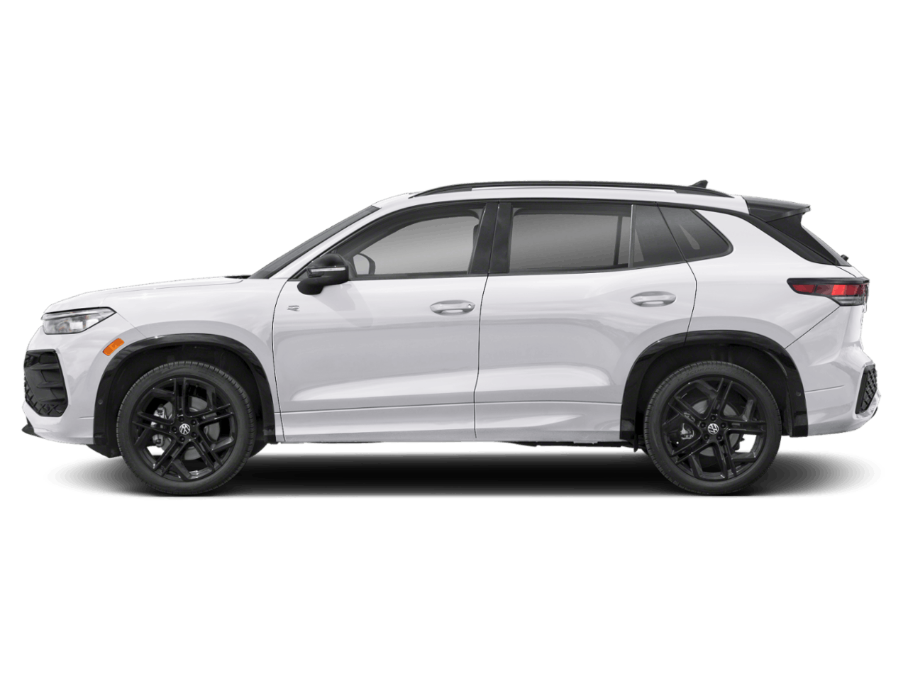 2026 Volkswagen Tiguan SE R-LINE BLACK's photo