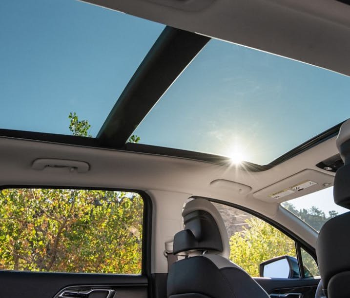 2025 Kia Sportage Hybrid INTERIOR AND CARGO